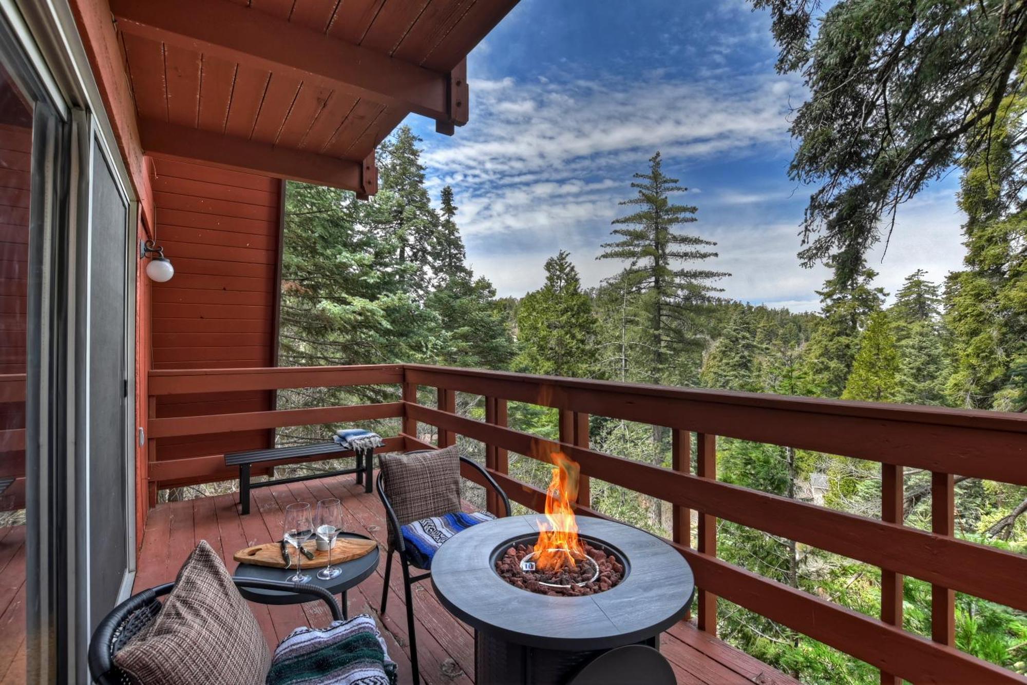 Pet & Kid Friendly Cozy Cabin, Bbq, Firepit, Outdoor Dining, Forest Views 箭头湖 外观 照片